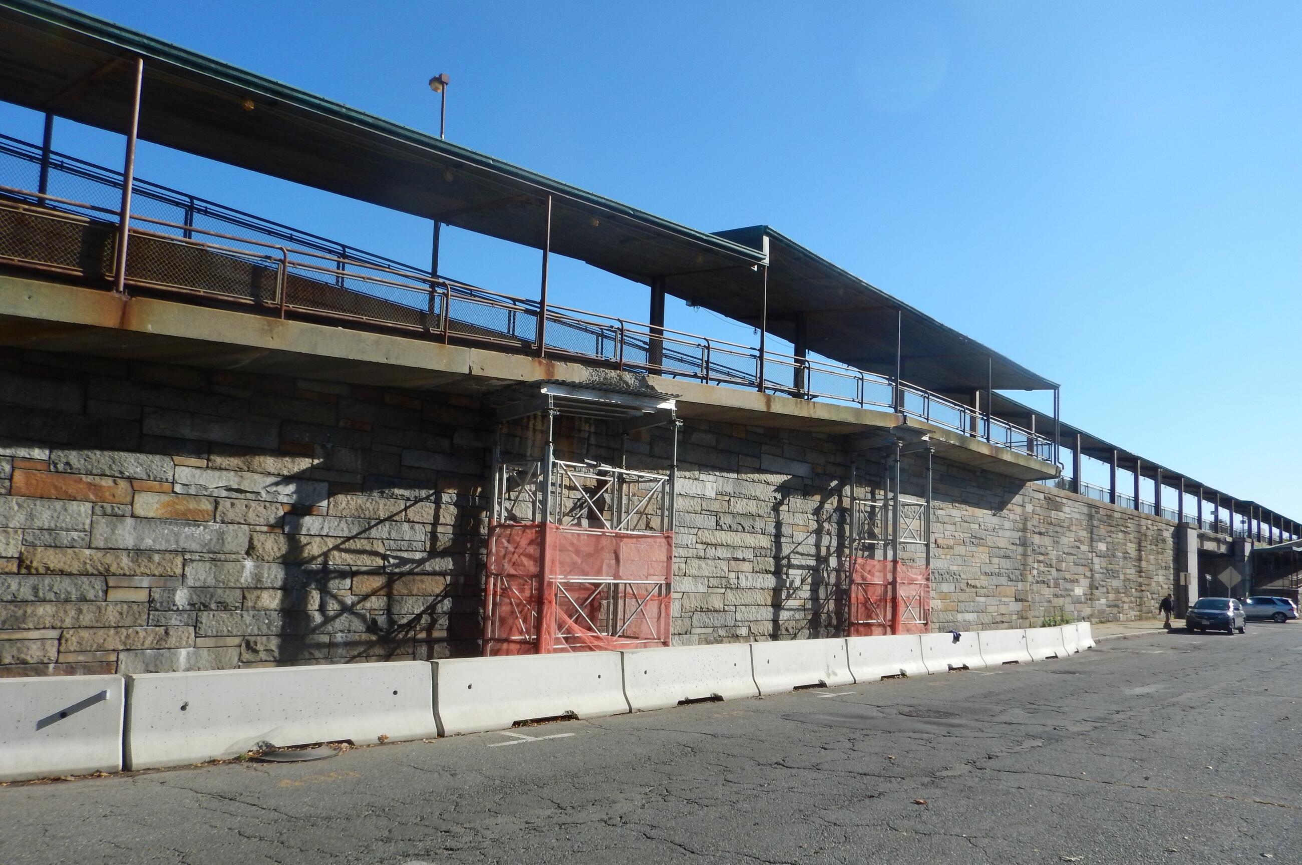 Winchester Station has been closed for emergency ramp demolition. 