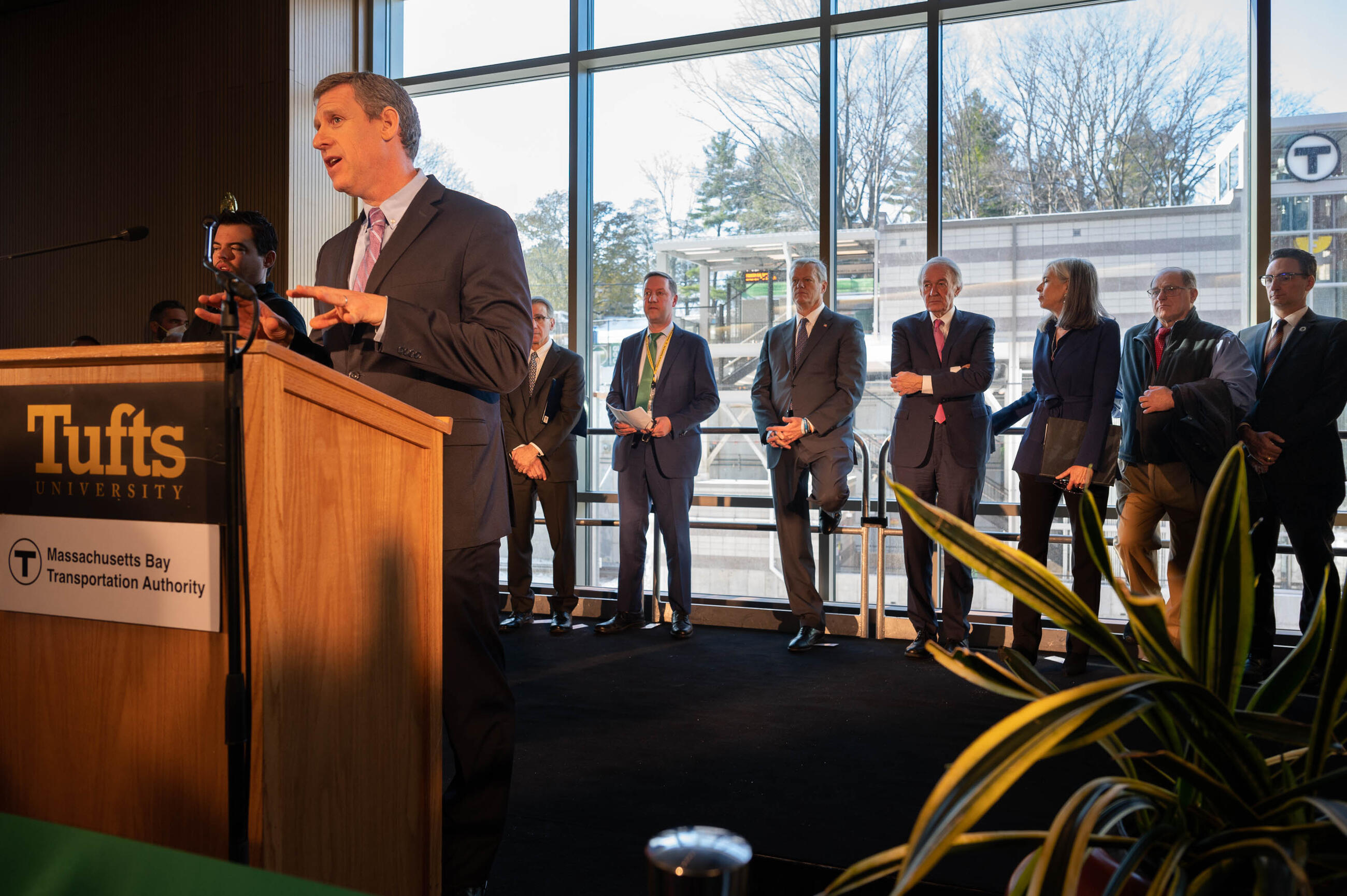 Transportation Secretary and CEO Jamey Tesler today celebrated the opening of the GLX Medford Branch. 
