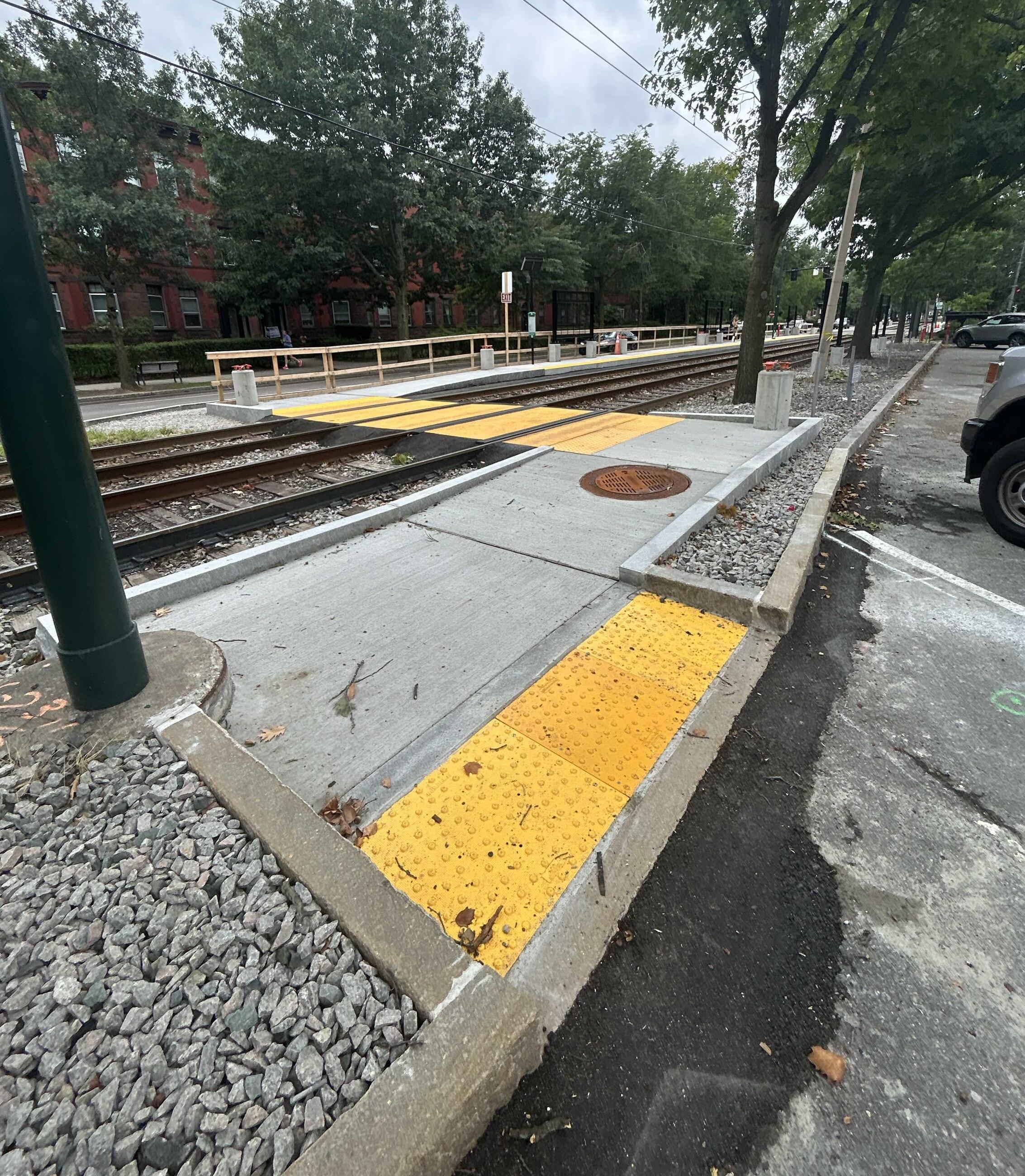 Current upgraded platforms at Englewood Avenue
