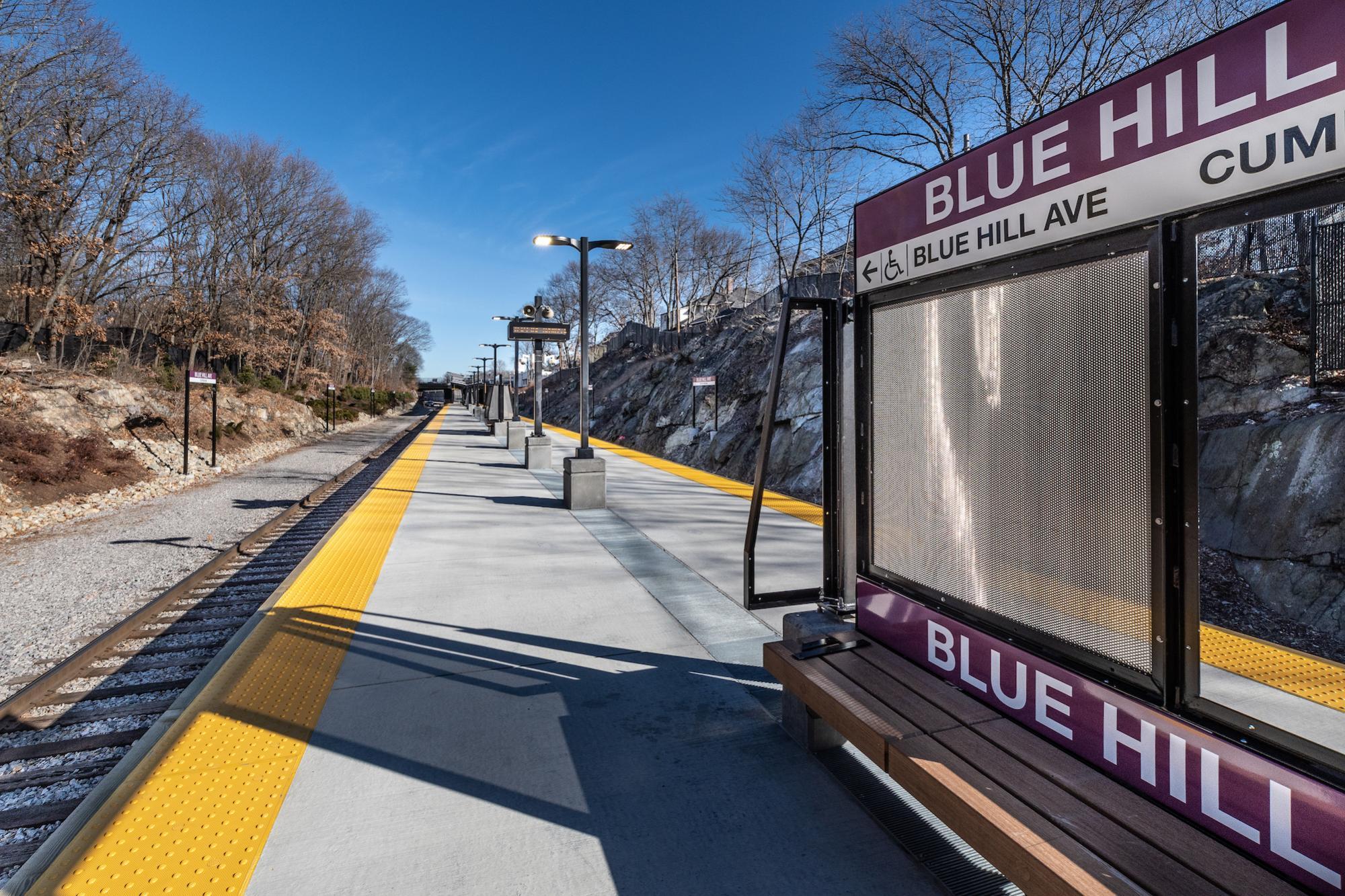 Station platform (January 2019)