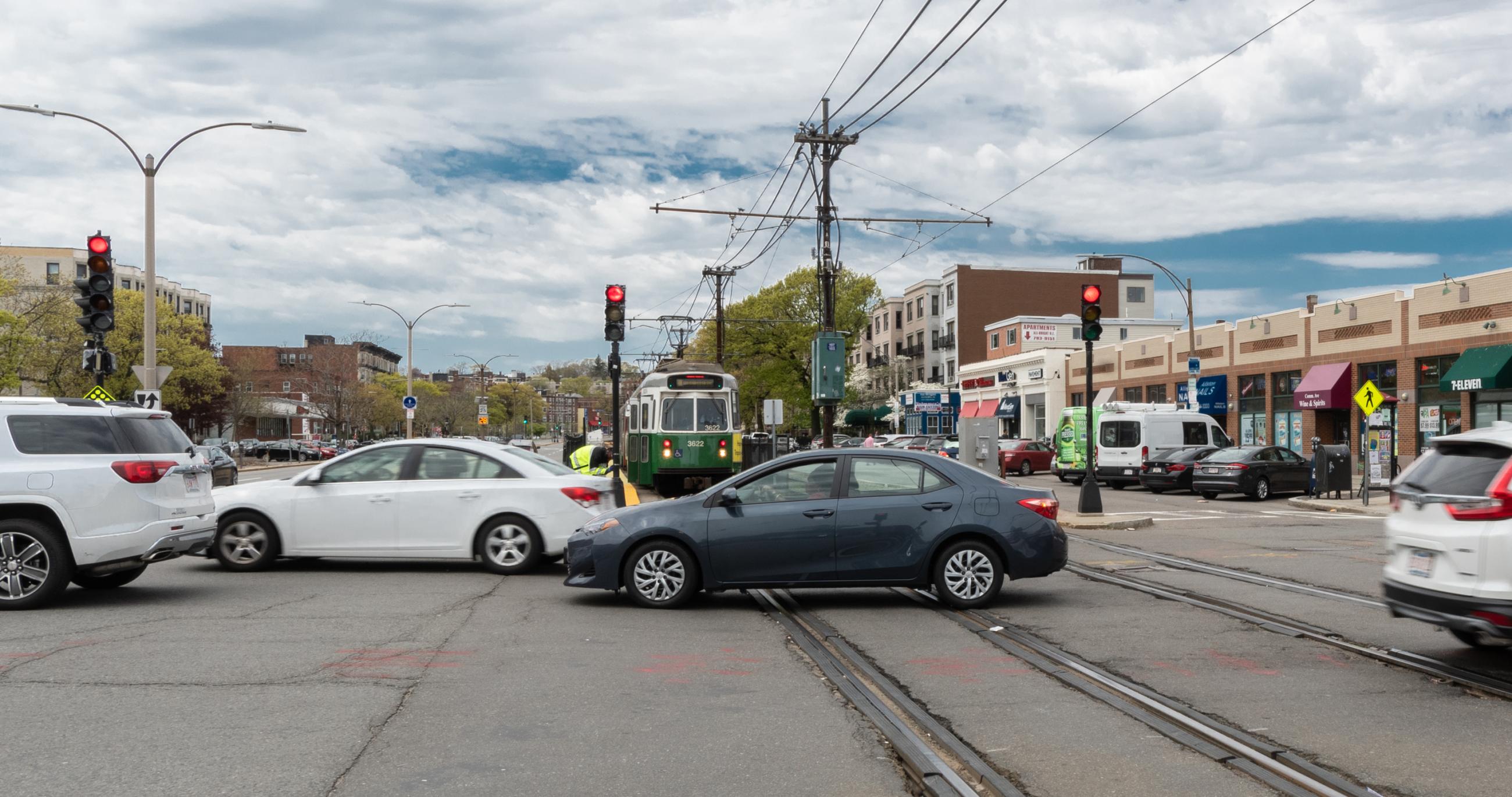 Drivers and pedestrians cross the Green Line B