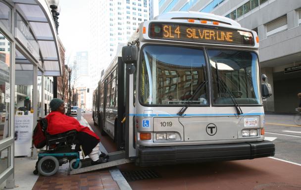 customer boarding silver line with ramp